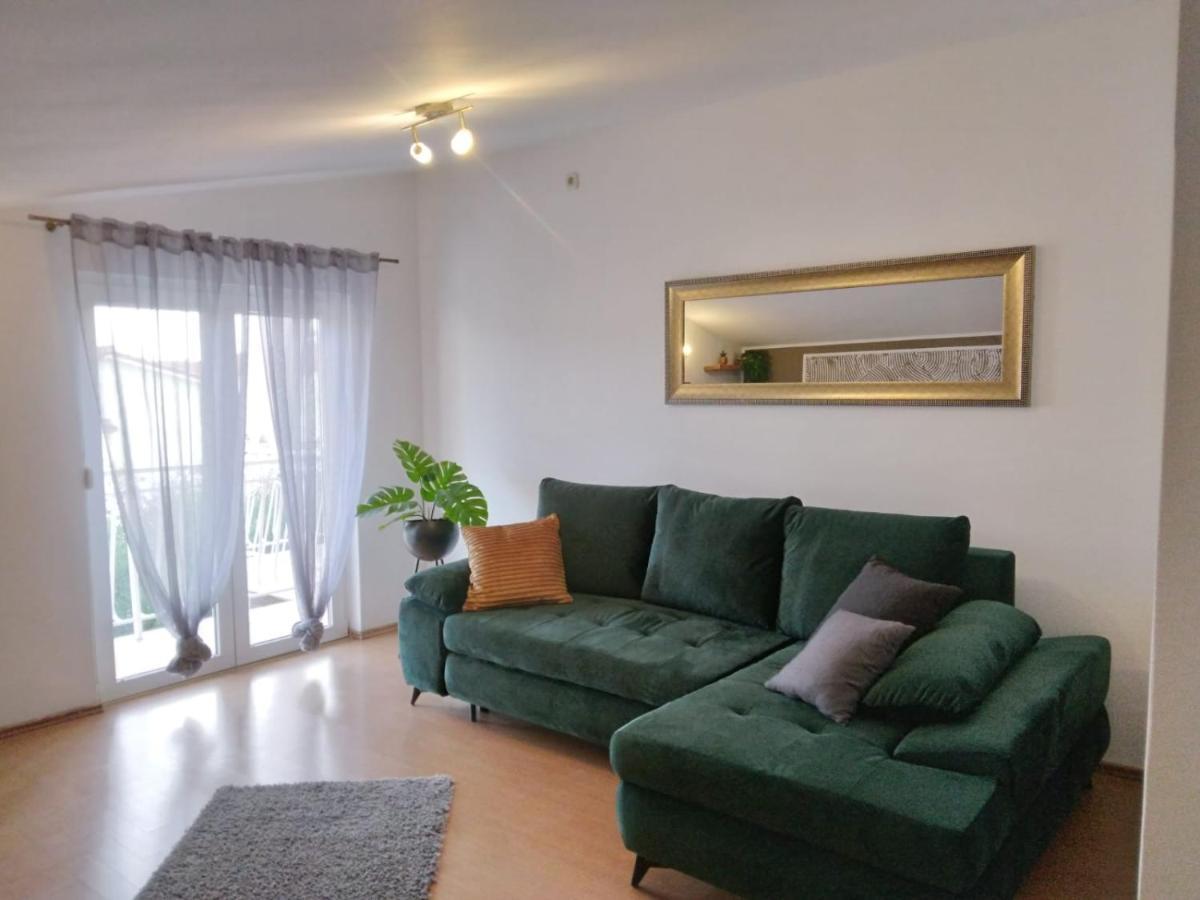 Apartments Anita Frane Vodice Exterior photo